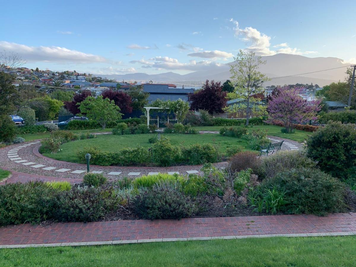 Orana House Bed & Breakfast Hobart Exterior photo