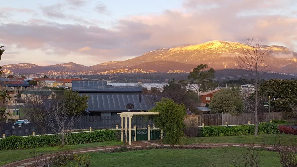 Orana House Bed & Breakfast Hobart Exterior photo